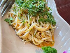 缅式凉鸡米线-花马天堂云南餐厅 Lost Heaven(高邮路店)