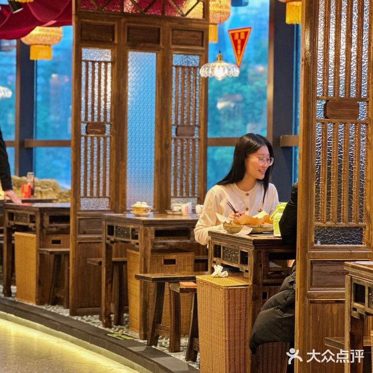 杨记隆府重庆江湖菜新品上市,等你来品尝