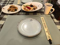 -丝路天山酒店(国际大巴扎店)