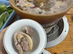 -威邵鸡煲(西华路总店)