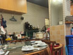 -贺记湘菜馆(东体育会路店)