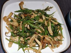 -孙家外婆•长春地标美食新名片(吾悦广场店)