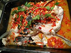 老坛辣椒鱼头王-味上湘菜馆(岳麓山店)