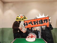 -红九格老火锅(三峡广场店)