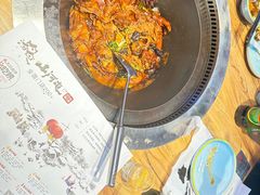 -山河屯铁锅炖·非遗东北菜(南山店)