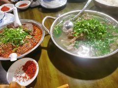 -小杨翘脚牛肉