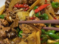 -鲁南仔·滕州炒鸡(经三路店)