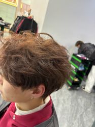 点击看大图 -藤野造型烫染·漂发