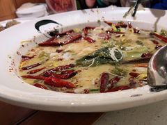 -江渔儿酸菜鱼(奥园广场金发购物中心店)