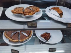 -Pie Bird(新闸路店)
