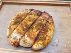 -壹阁胡羊焖饼(特色小吃街店)