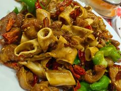 -超越海鲜屋(飞龙物业店)