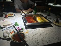 -二荆条·蜀鲜汇城市森林火锅