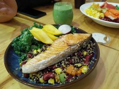 虚度光阴的慢热三文鱼沙拉-Dreamsalad梦想轻厨(健康轻食·减脂沙拉·意面·祖庙店)