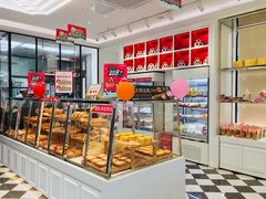 面包甜点陈列柜-味多美(亭枫公路店)