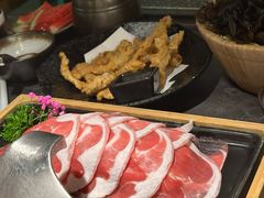 -湊湊火锅·茶憩(杭州湖滨银泰in77店)