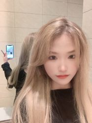 -V8潮牌·接发烫染连锁