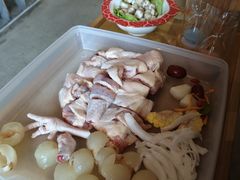 -喃喃椰·糟粕醋·椰子鸡火锅(七堡花园店)