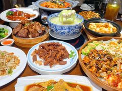 -牛头鱼庄·地道广西菜(西明店)