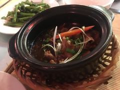 -Lanterns Vietnamese Restaurant