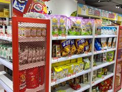 零售区-好特卖HotMaxx(杭州滨江宝龙城店)