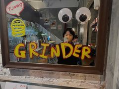 门面-Grinder 绞肉机汉堡(武定路店)