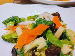 -那家老院子东北菜·饺子·小鸡炖蘑菇(艳华街店)