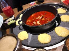 -三人行骨头王火锅(长寿店)