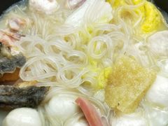 -沪华海鲜大酒楼(南汇店)