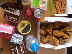 -BHC炸鸡(明洞总店)