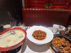 -千百味红餐厅·江西菜(绿地双子塔店)