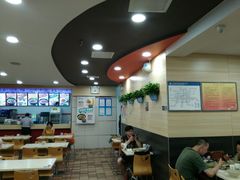 -李先生牛肉面大王(北京站售票厅餐厅)