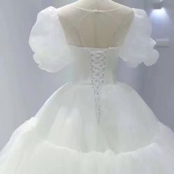 -LAFINE 兰斐婚纱礼服馆