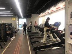 -乐刻运动健身(同曦假日百货店)