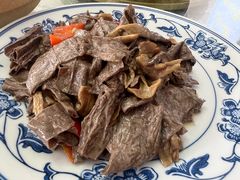 -天天向上素食餐厅(五台山店)