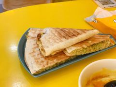 鲜蔬草鸡蛋菜煎饼-嗨皮儿·现蒸面皮(抄纸巷店)