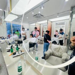 -意恋美肤造型