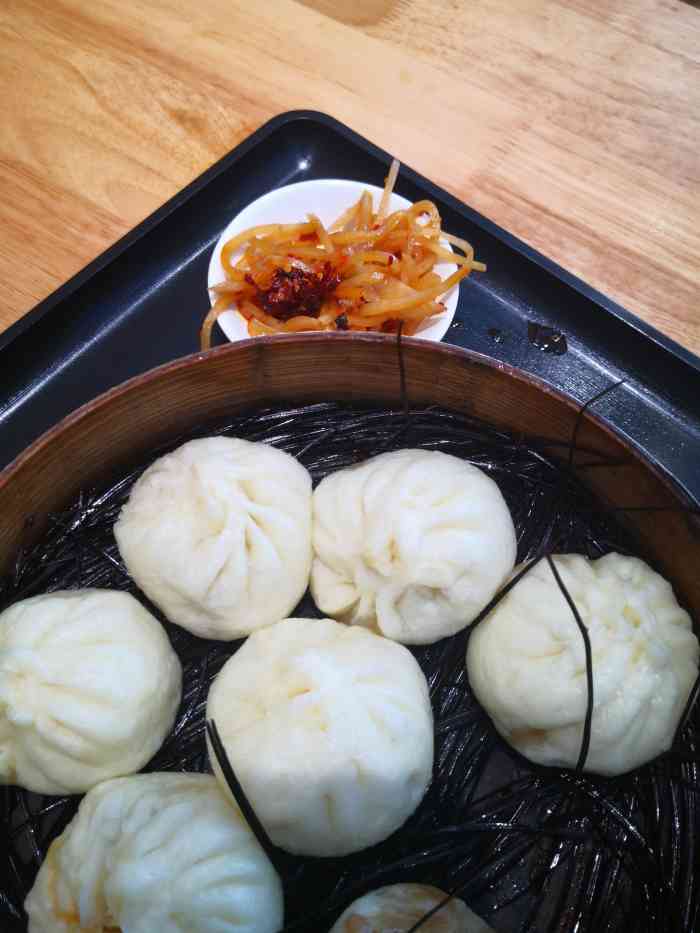 凤起小笼(石榴庄精品店)-"在北京看到很多这个品牌的门店,正好中午饿.