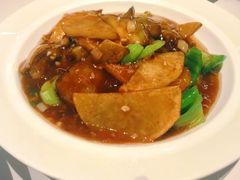 -孙家外婆•长春地标美食新名片(吾悦广场店)