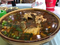 -魏四小鱼锅贴王