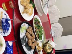 -老乡村美食农庄