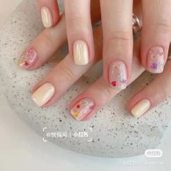 -悦指间美甲美睫