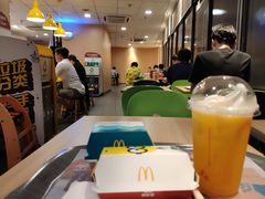 -麦当劳(伟城广场店)