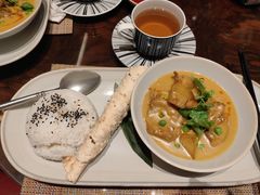 -上海和平饭店维克多咖啡厅 Victor's