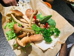 蔬菜菌菇豆腐拼盘-煲宫(华润万象城店)