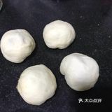 肚子里有料之低糖低油迷你肉松面包