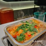 天啦噜‼️广州首家赛博朋克风烧烤店，还有KTV，赶紧宵夜走起~