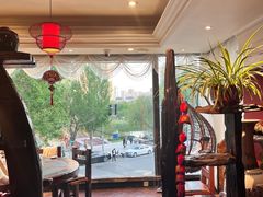 -大匠工房古船木艺术餐厅·猪肚鸡专门店(长白仙岛店)