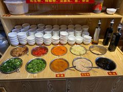 -阿婆情腊排骨火锅(金虹路店)