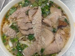 -老贵阳全牛粉(尚义路店)